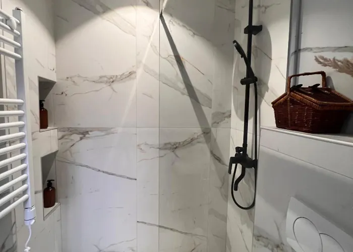 Bllok Scandi 2 Self -check-in Apartment Tirana