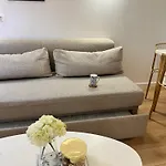 Bllok Scandi 2 Self -check-in Apartment