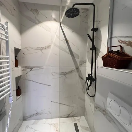 Bllok Scandi 2 Self -check-in Appartement Tirana