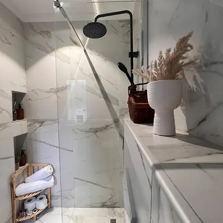 Bllok Zone -Scandi Apt Nr -2 Tirana -Self Check-In Apartment Tirana