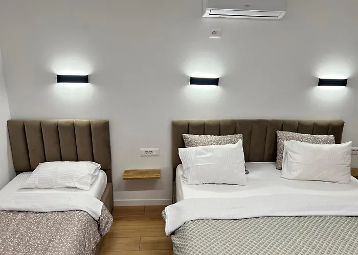 Bllok Scandi 2 Self -check-in * Τίρανα